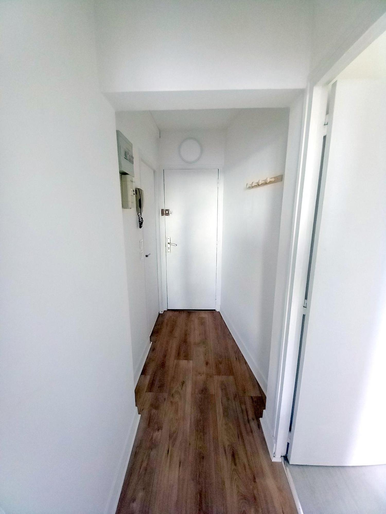 28m2 Avec Balcon Proche Gare Sncf, Cafe The Wifi Gratuits Apartment